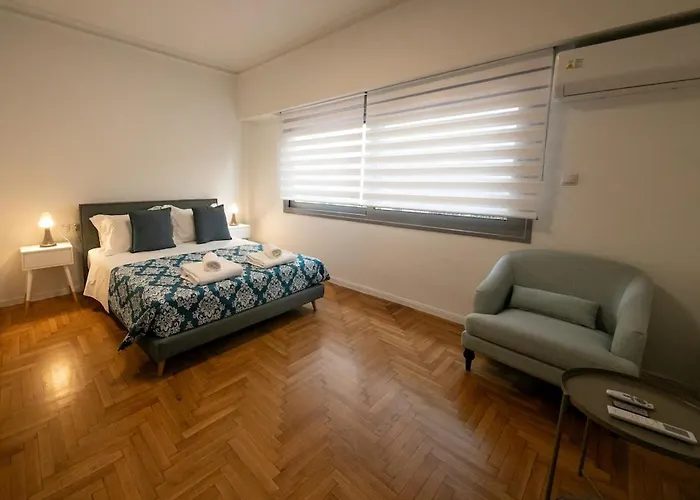Comfy 2Br Flat In Central Athens