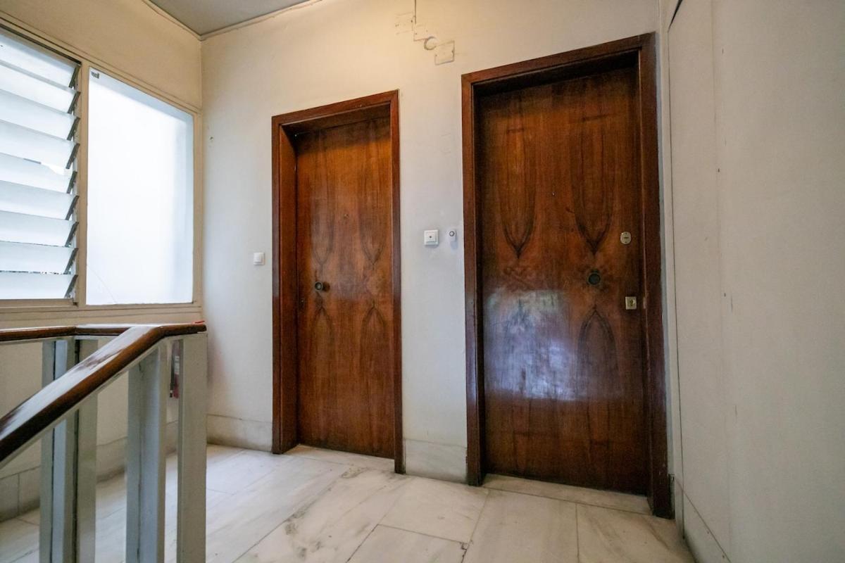 Comfy 2br Flat In דירה *