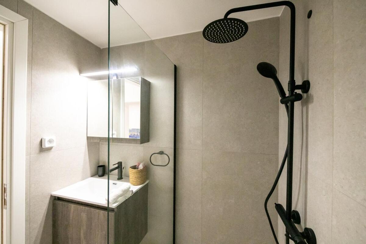 Comfy 2br Flat In דירה אתונה