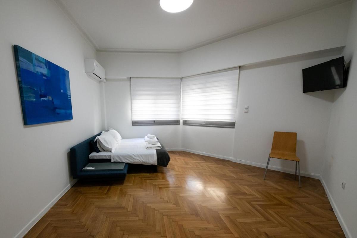 Comfy 2br Flat In דירה